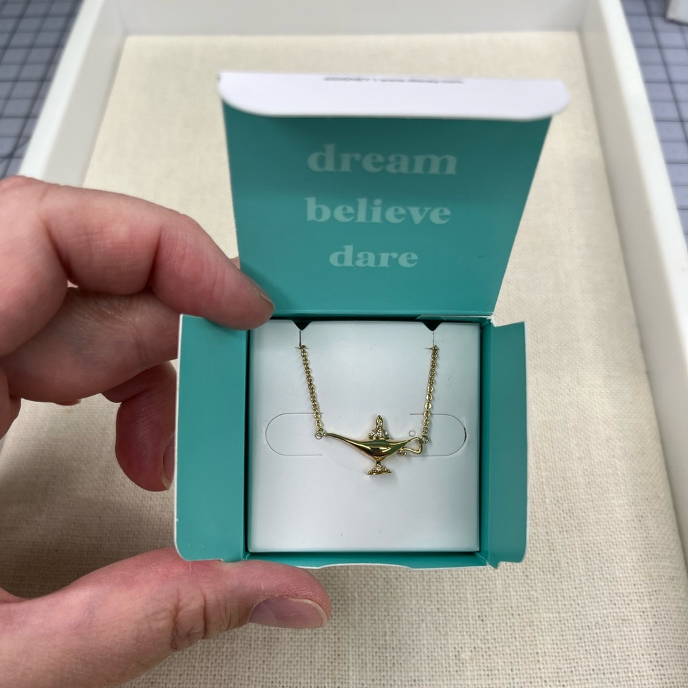 Origami owl disney aladdin genie lamp gold layering necklace